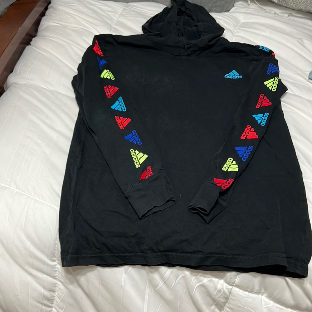Adidas long sleeve hooded Tee boys large